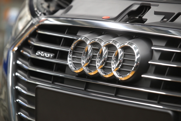 Audi и Huawei создадут центр разработки самоходных автомобилей в Китае"