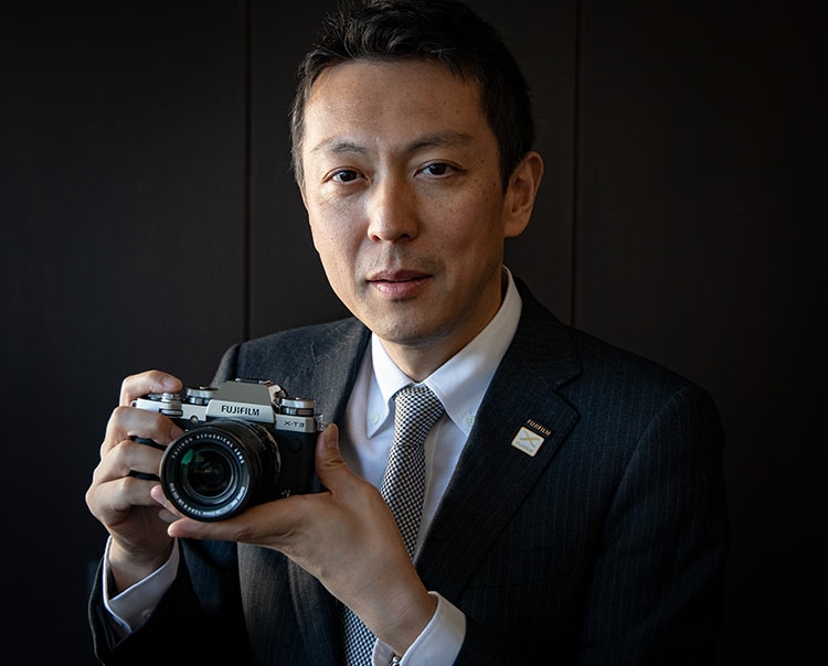 Fujifilm: мы никогда не выпустим полнокадровую камеру"