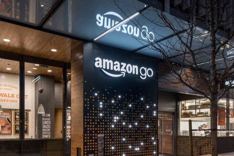 Amazon тестирует свою технологию без кассиров в крупных магазинах"
