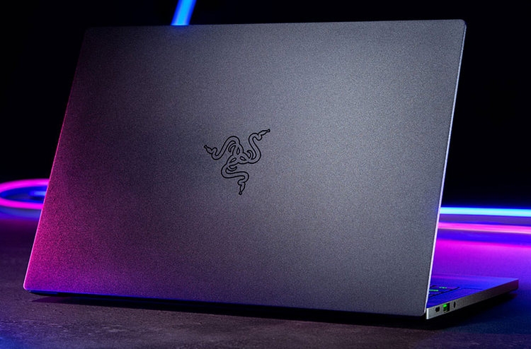 Razer представила производительный компактный ноутбук Blade Stealth 13 (2019)"