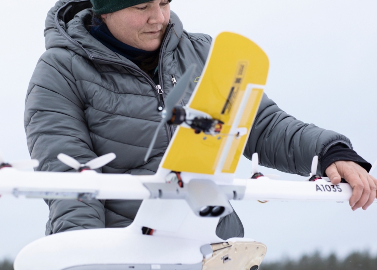 Wing из Alphabet запустит в Финляндии сервис доставки дронами"