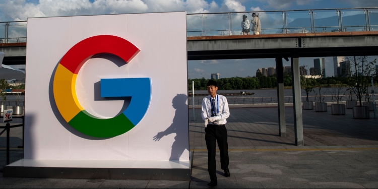 Google прекратила разработку цензурного поисковика Dragonfly"