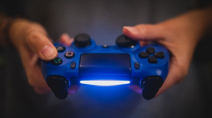 Исследование: активное увлечение видеоиграми повышает объём серого вещества в мозгу"