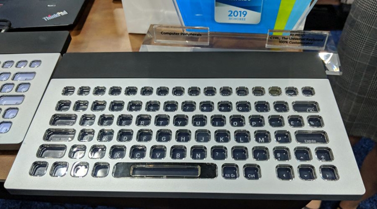 CES 2019: Клавиатура Nemeio с кнопками-дисплеями на электронной бумаге"