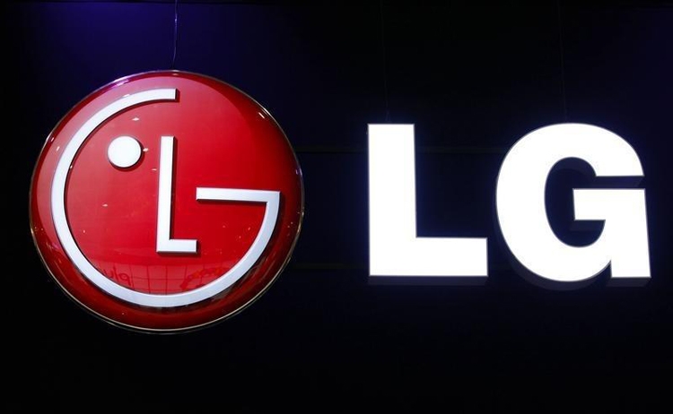 Смартфон LG G8 ThinQ может получить подсоединяемый дисплей"