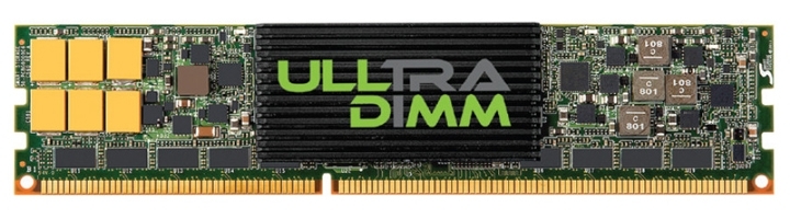  Модули ULLtraDIMM компании 