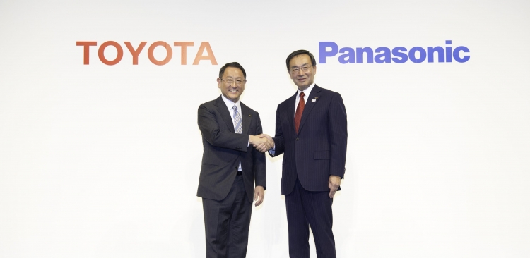 Toyota и Panasonic создадут совместное предприятие по производству батарей для электромобилей"