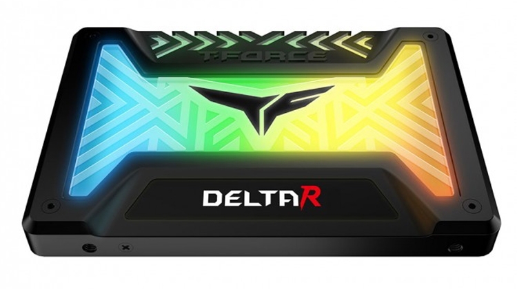  SSD T-Force Delta R RGB 