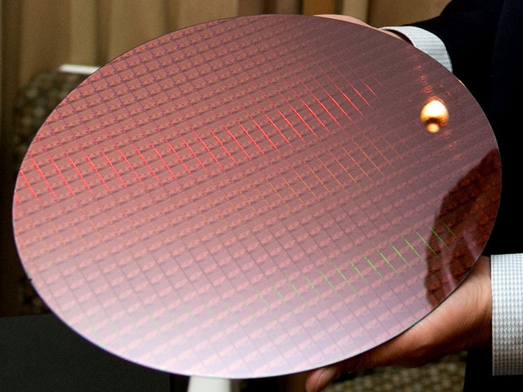 Intel планирует расширение своей фабрики в Орегоне для будущего 7-нм производства"