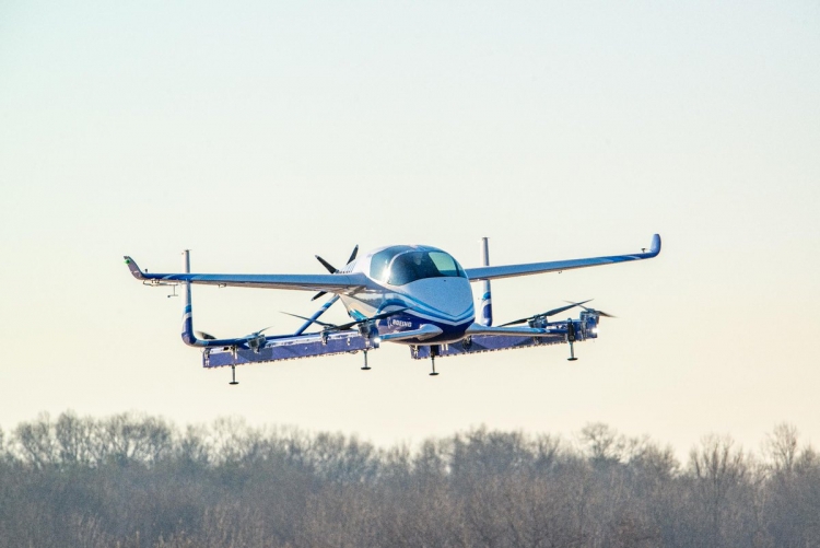Boeing провела первые испытания автономного самолёта для службы аэротакси"