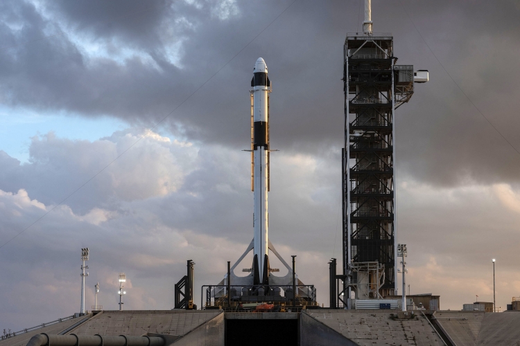 SpaceX и США приблизились к отправке экипажа в космос спустя 8 лет"