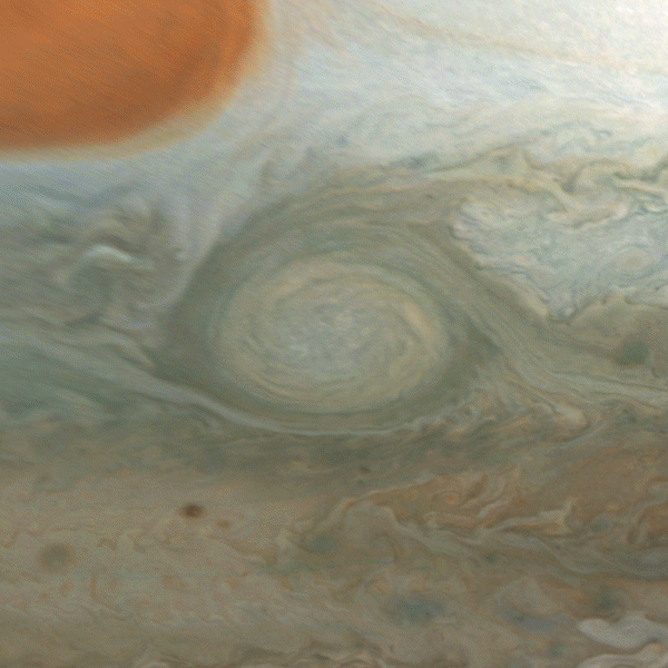 В NASA показали вращение гигантского шторма на Юпитере"