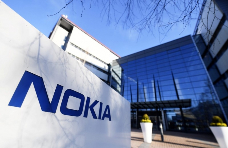 Nokia построит для Rakuten мобильную сеть в Японии"
