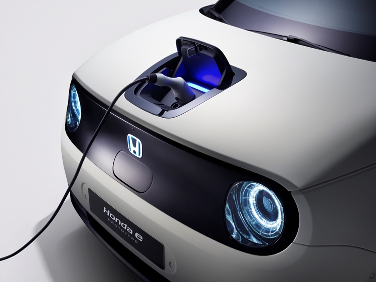 Honda электрифицирует все автомобили для европейского рынка"