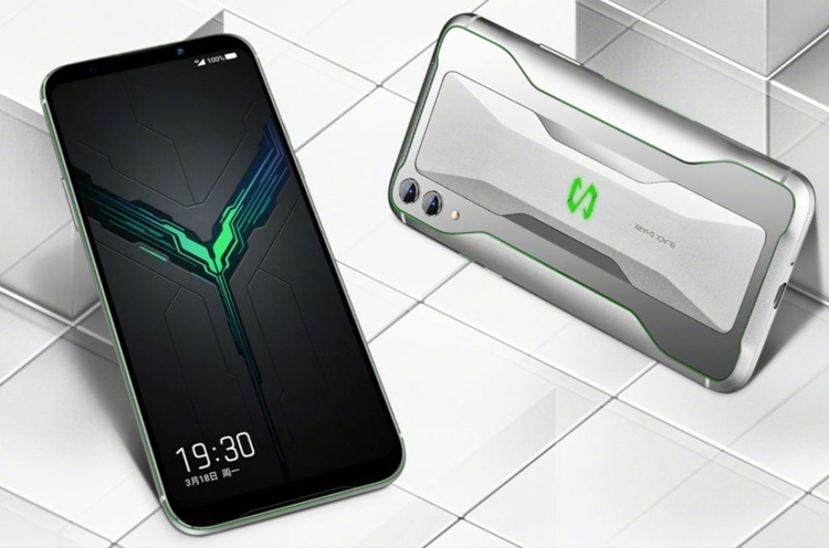 До 12 Гбайт ОЗУ и экран Full HD+: дебютировал игрофон Xiaomi Black Shark 2"