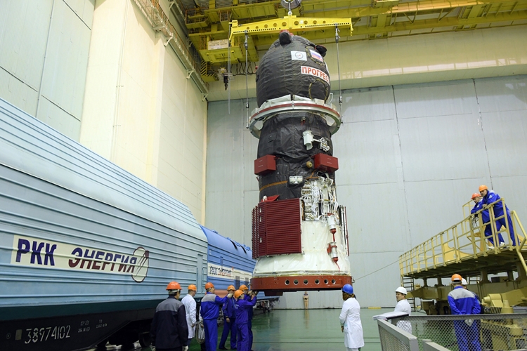 Фото дня: грузовой корабль «Прогресс МС-11» готовится к запуску"