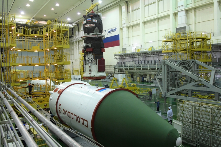 Фото дня: грузовой корабль «Прогресс МС-11» готовится к запуску"