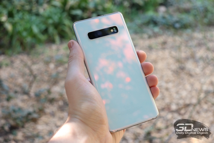 Samsung Galaxy S10 — лучший смартфон начала 2019 года по версии Роскачества"
