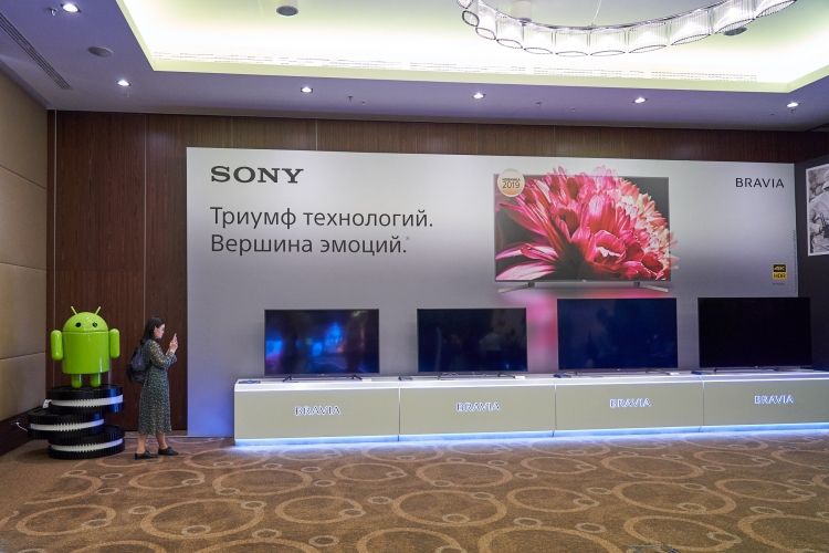В России представлен 8К HDR-телевизор компании Sony"