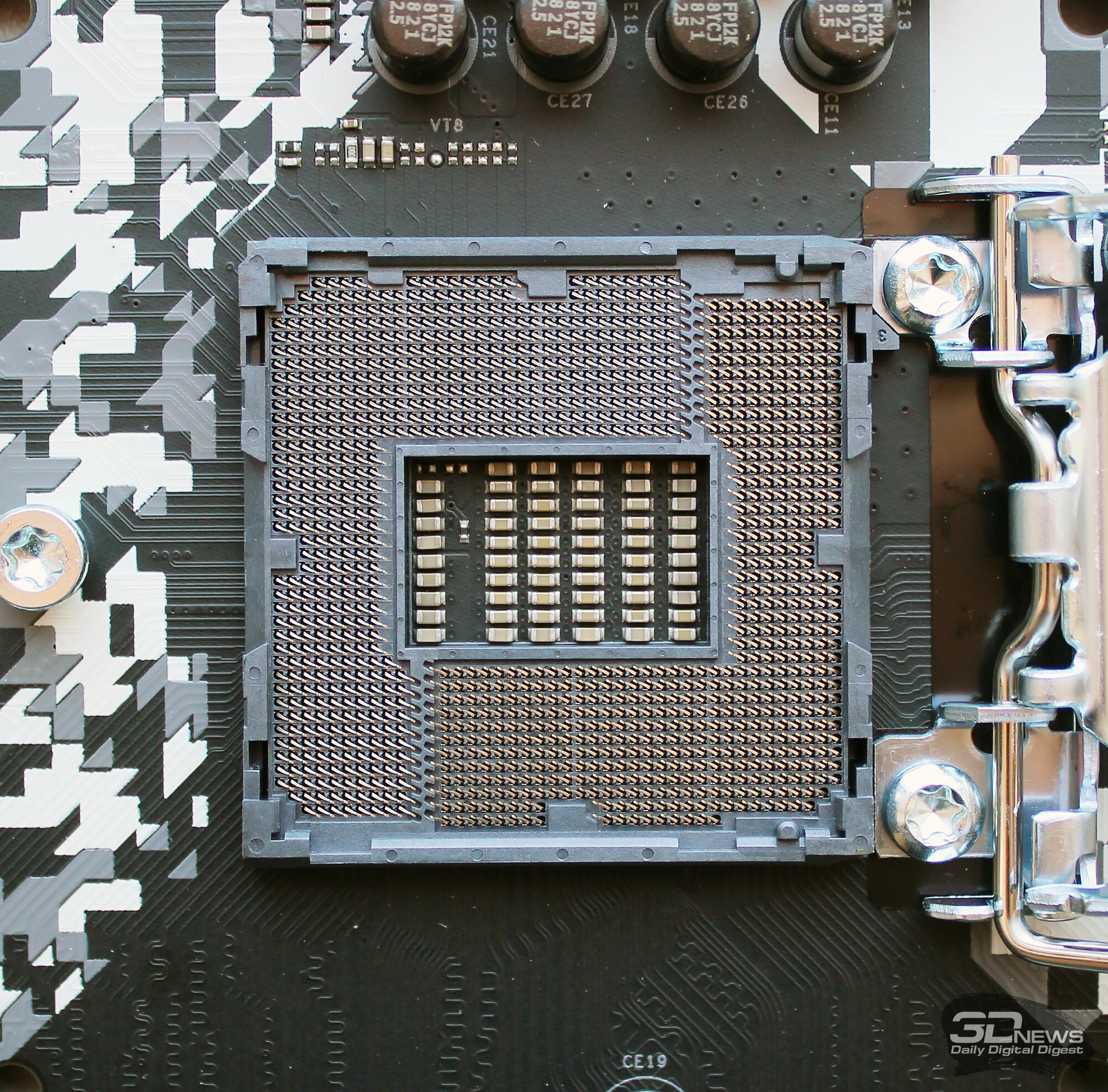 Intel 6 series c200. Dr-mos процессора. ASROCK z790 Steel Legend WIFI ddr5 installing the Graphics Card Holder.