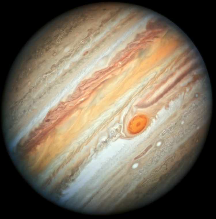 Фото дня: новый взгляд «Хаббла» на Юпитер и его Большое красное пятно"
