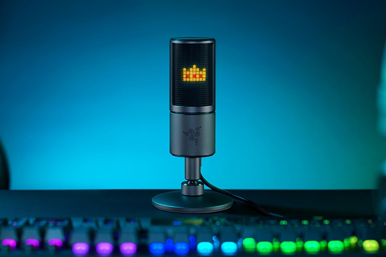 Razer Seiren Emote: микрофон для стримеров с возможностью отображения эмоций"