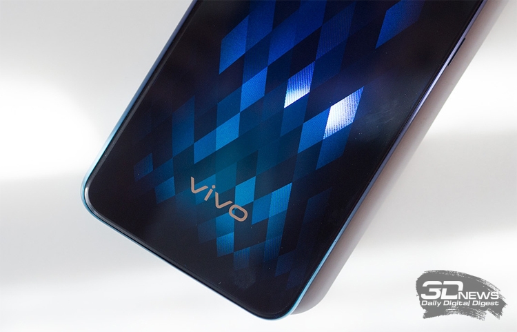 Новый смартфон Vivo с быстрой 33-ваттной зарядкой близок к выходу"