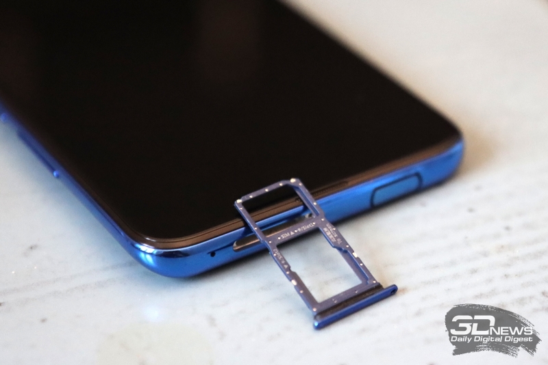  Honor 9X, гибридный слот для двух карточек nano-SIM и карты памяти microSD 