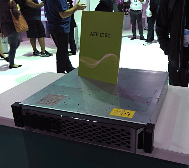 NetApp C190: компактная и ёмкая