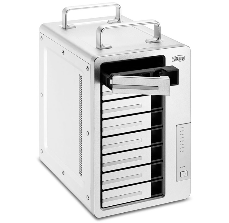 Внешнее хранилище TerraMaster D8 Thunderbolt 3 рассчитано на восемь накопителей"