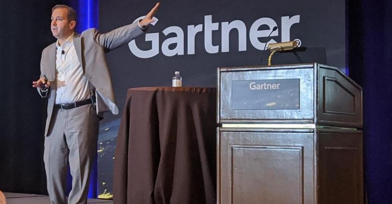 Дуглас Тоомбс (Douglas Toombs), вице-президент аналитического подразделения Gartner