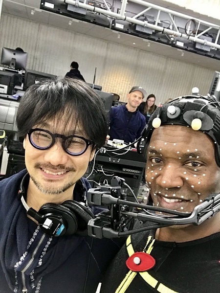  Томми Эрл Дженкинс (справа) вместе с Хидео Кодзимой (слева) на съёмках Death Stranding 