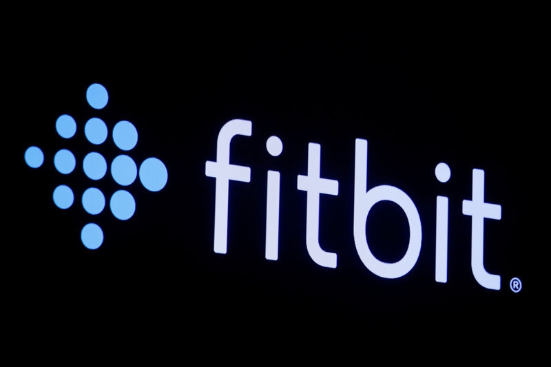 Philips потребовала запретить ввоз в США носимых устройств Fitbit, Garmin из-за нарушения патента