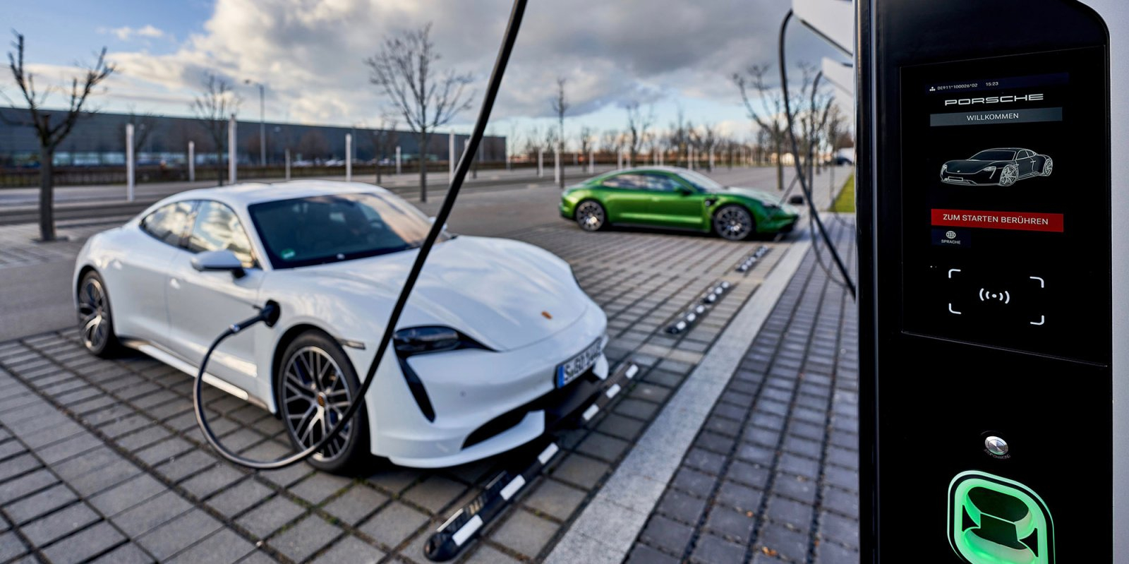 Электрозарядка для Porsche