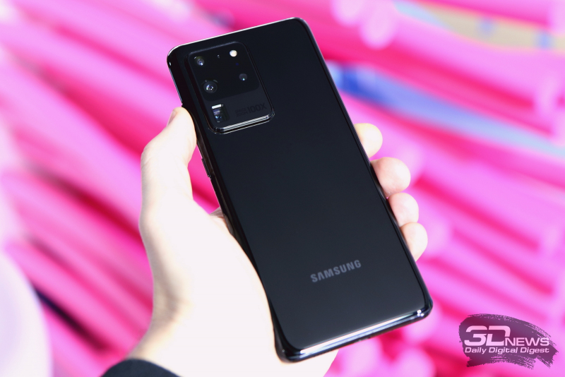  Samsung Galaxy S20 Ultra в черном цвете 