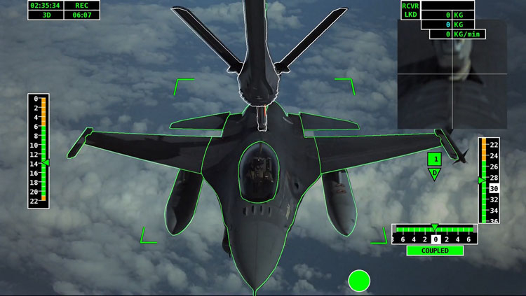 Изображение с экрана захвата для автоматической системы Airbus A3R дозаправки самолётов в воздухе