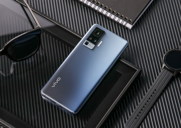 Представлен смартфон Vivo X50 Pro с уникальной системой стабилизации изображения