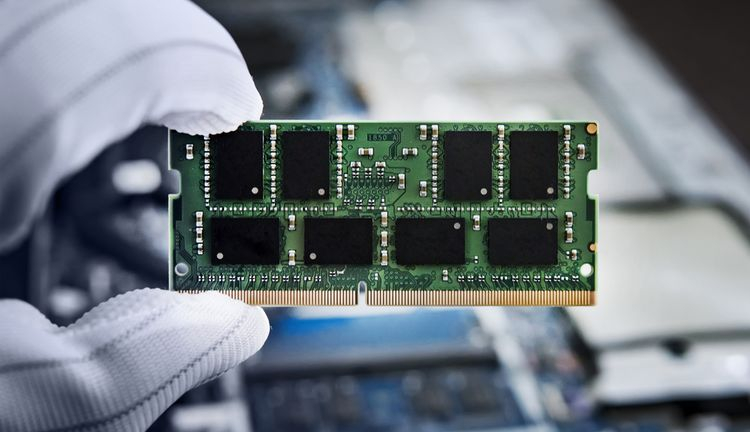 Цены на оперативную память будут падать во второй половине года