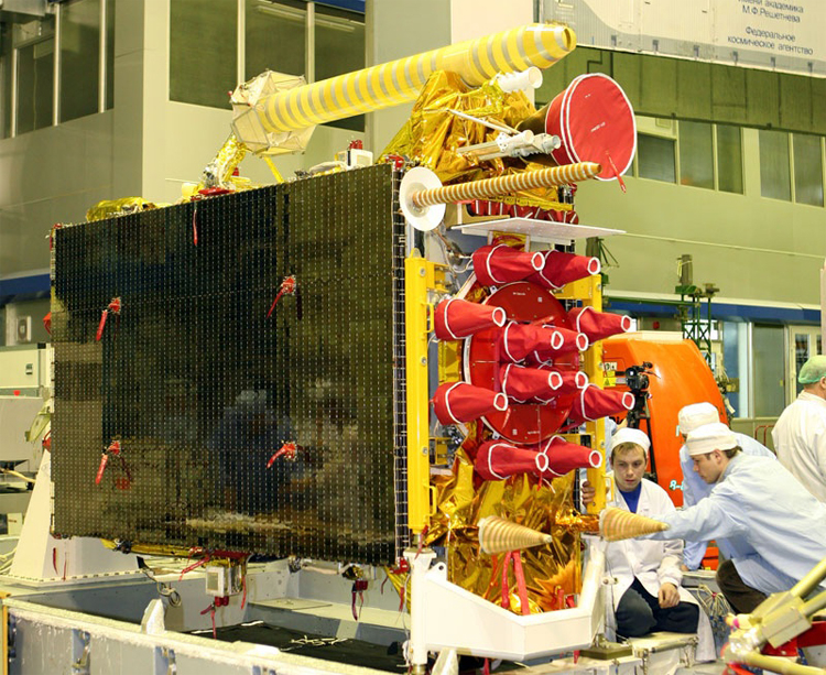 Запуск спутника «Глонасс-К2» снова отложен, как минимум до следующего года