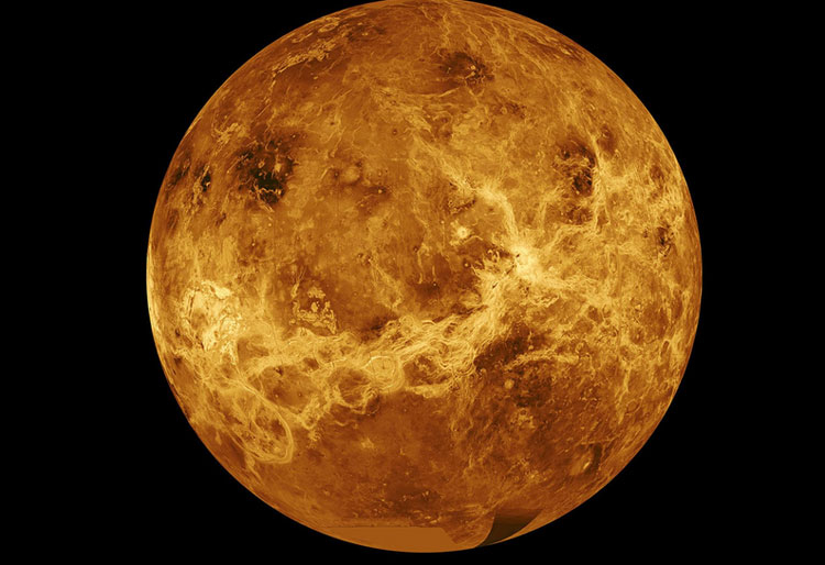 Составное изображение поверхности Венеры без облачного покрова (NASA/JPL-Caltech)