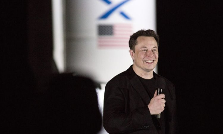 Глава SpaceX Илон Маск
