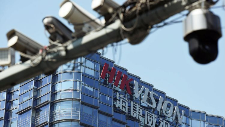 Пандемия помогла китайским производителям камер наблюдения оправиться от американских санкций