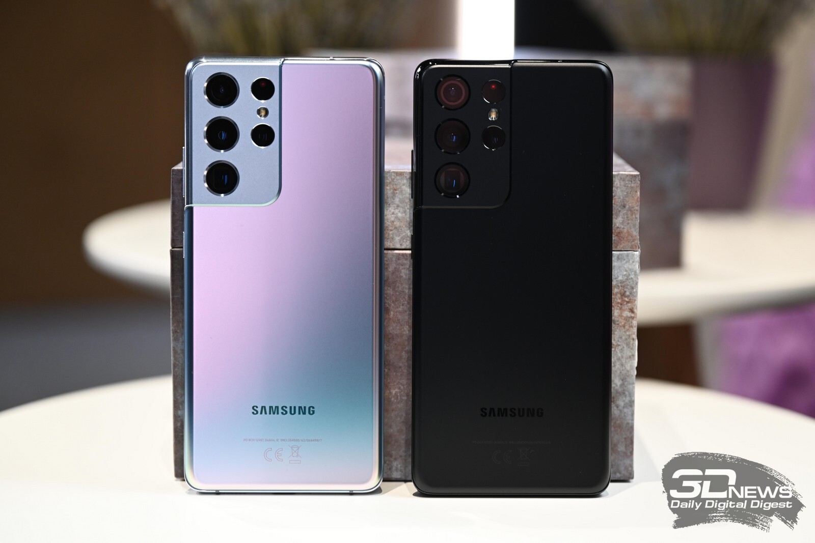 Первый взгляд на Samsung Galaxy S21, Samsung Galaxy S21+ и Samsung