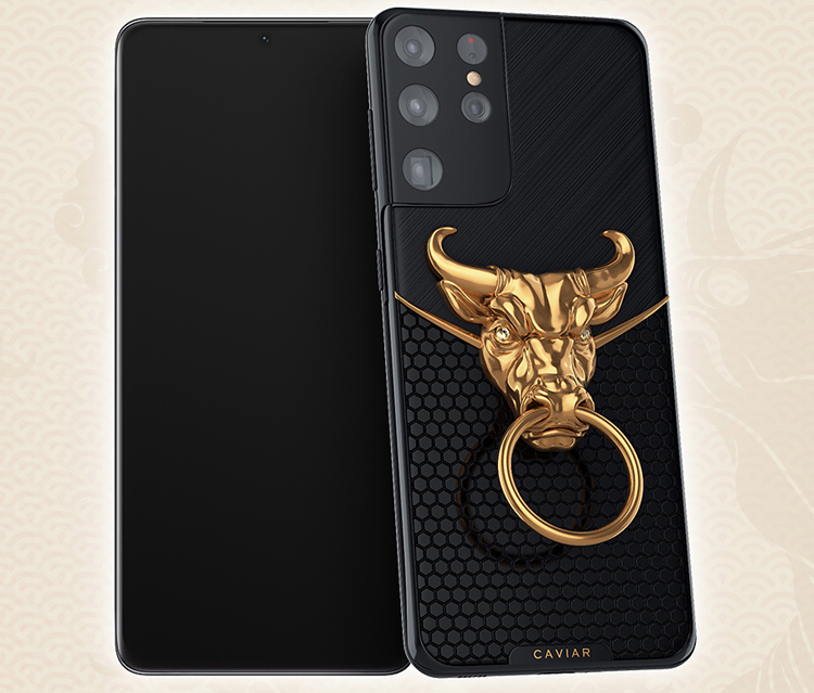 Caviar Has Improved The Galaxy S21 Ultra With A Golden Bull S Head The Result Was Estimated At 1 3 Million Rubles