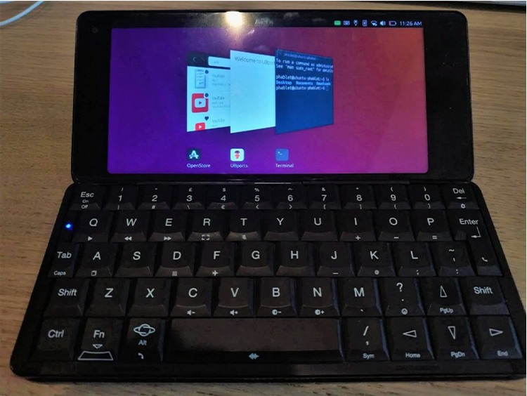Британский производитель показал грядущий смартфон с QWERTY-клавиатурой на Ubuntu Touch