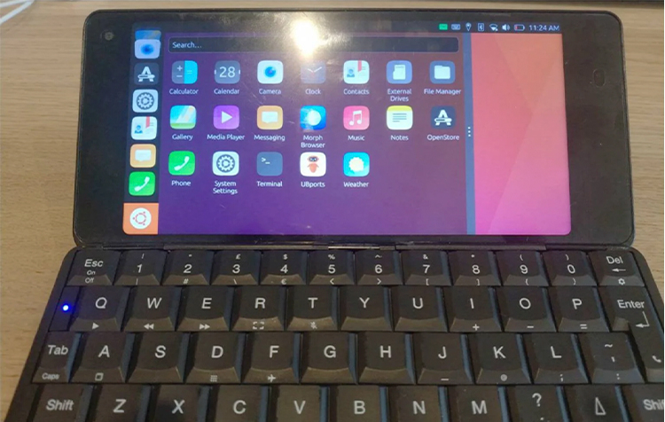 Британский производитель показал грядущий смартфон с QWERTY-клавиатурой на Ubuntu Touch