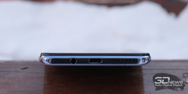  Infinix Note 8, нижняя грань: мини-джек, микрофон, порт USB Type-C, основной динамик 