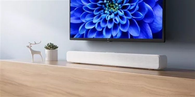 В понедельник Xiaomi представит в Европе большой телевизор Mi QLED 4K TV