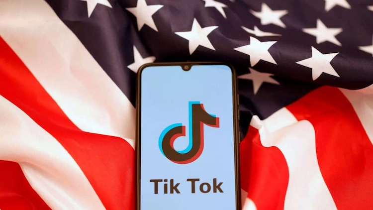 Продажу американского бизнеса TikTok отложили на неопределённый срок