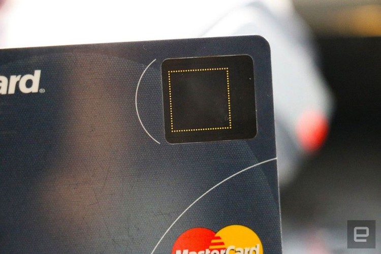 Samsung и Mastercard запустят в этом году платёжные карты со сканером отпечатков пальцев